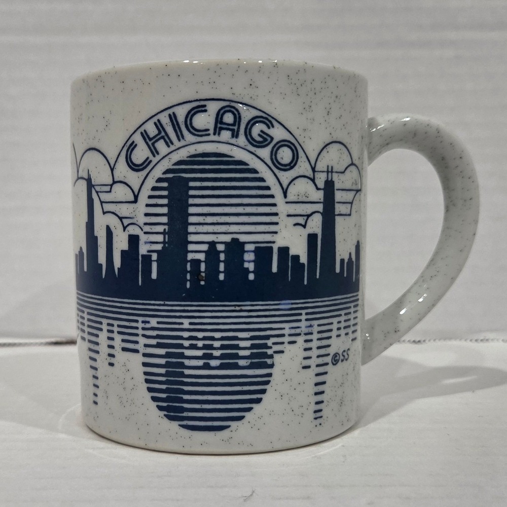 Vintage Chicago Skyline Speckled Stoneware Coffee Mug Navy Blue White Souvenir
